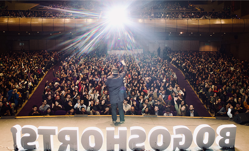 escenario con público