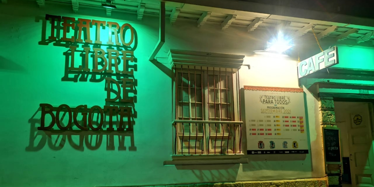 Foto fachada Teatro Libre