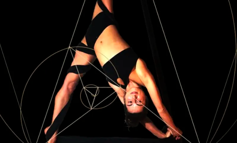 Disfruta de una noche de danza con Alkφra, ganadora de la Beca LEP