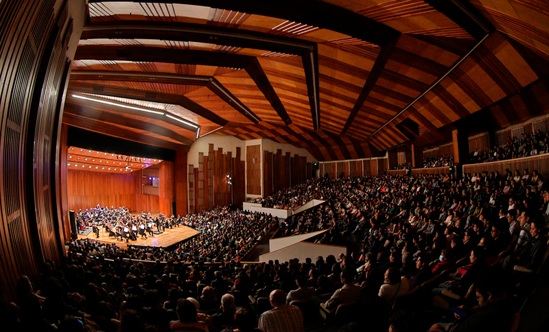 Orquesta Filarmónica de Bogotá en el Auditorio León de Greiff 