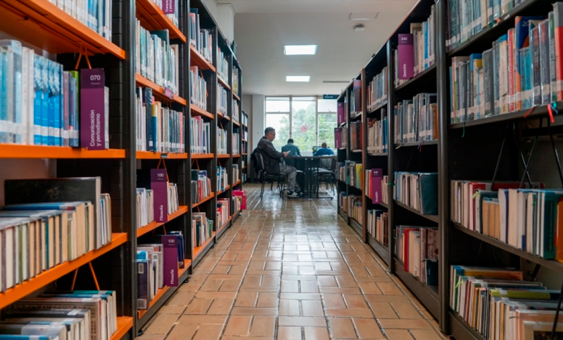 Biblioteca Pública La Victoria