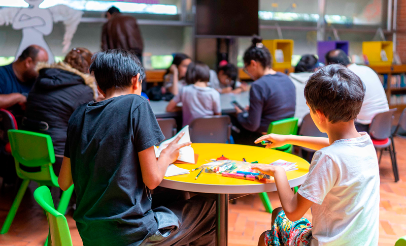 Biblovacaciones: cohetes, barcos y volcanes