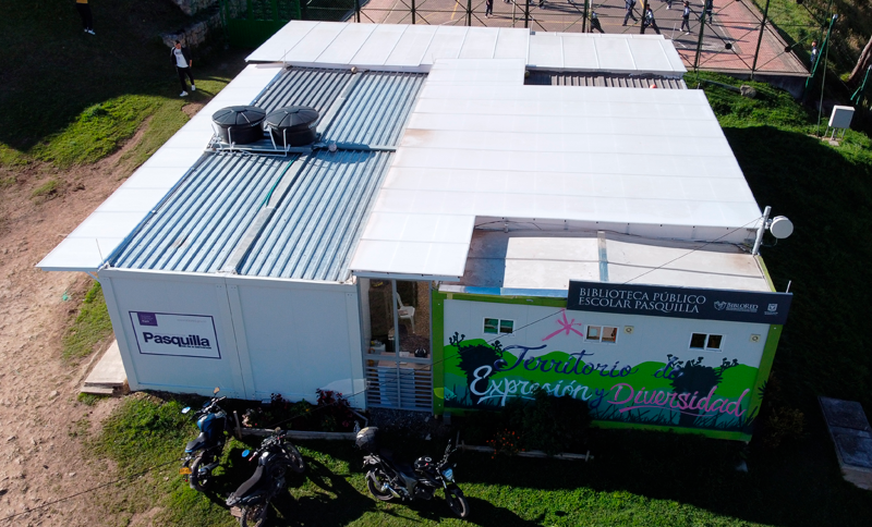 Imagen aérea de la Biblioteca Público Escolar Pasquilla