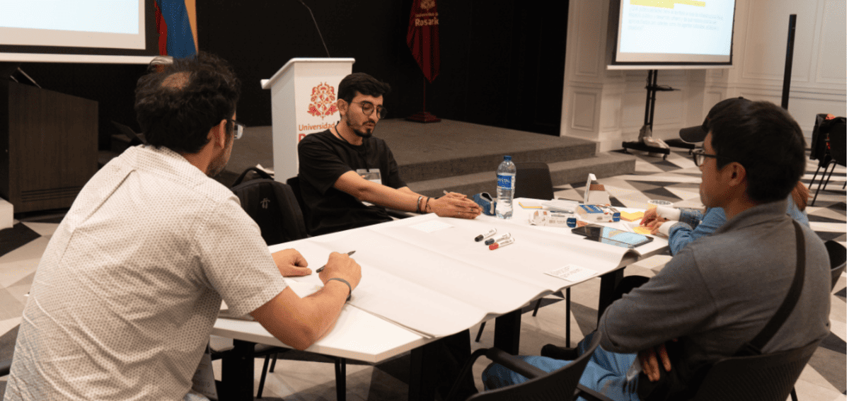 Taller de fanzine para no expertos UEB