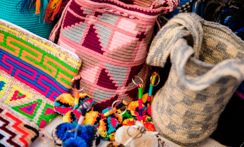 Feria de Emprendimientos de los Pueblos Indígenas