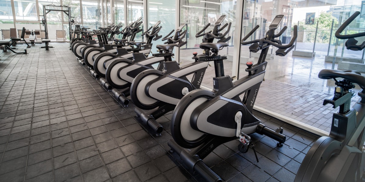 Foto de bicicletas de Spinning.