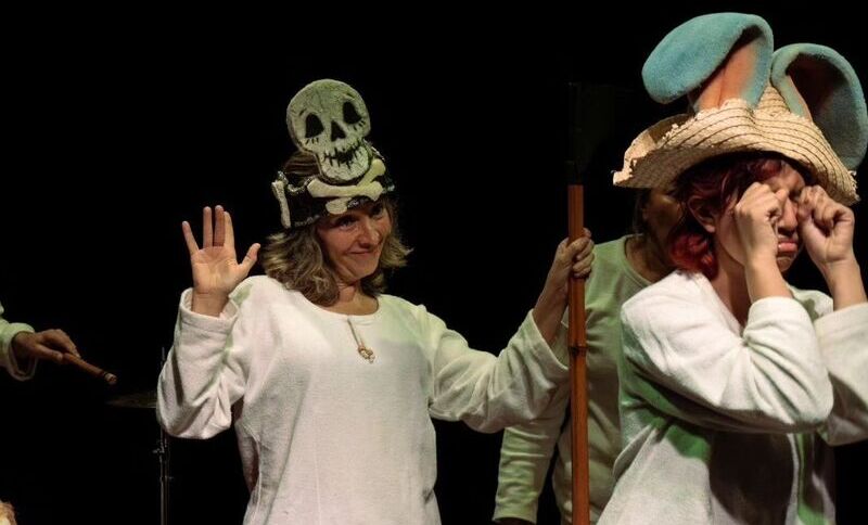 foto de obra de teatro