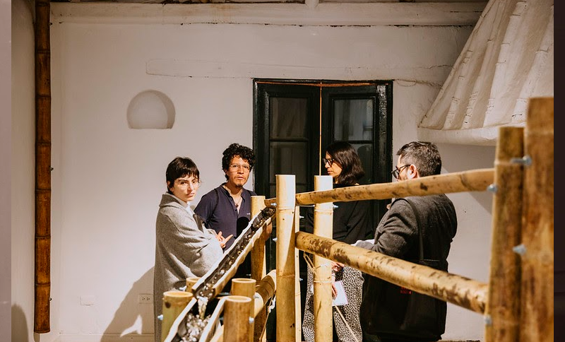 Conversación, acción, textil y tiempo: Juntanza tejedora