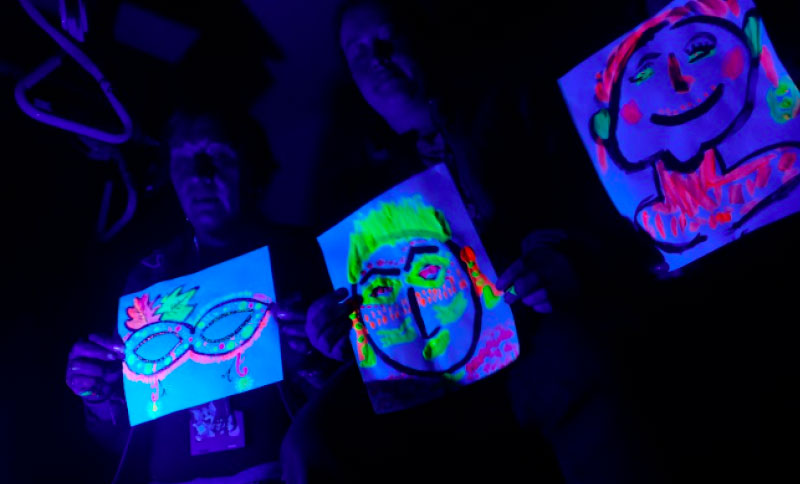 Taller para la creación de personajes con luz y sombra