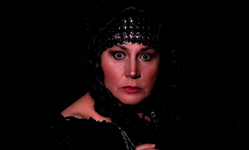 Medea: un amor perverso 