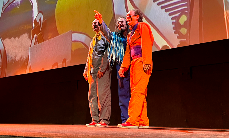 Obra de Teatro Naufragio - La Factoría Tino Fernandez L´Explose 
