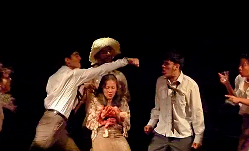 Rinoceronte - Teatro experimental La Mama