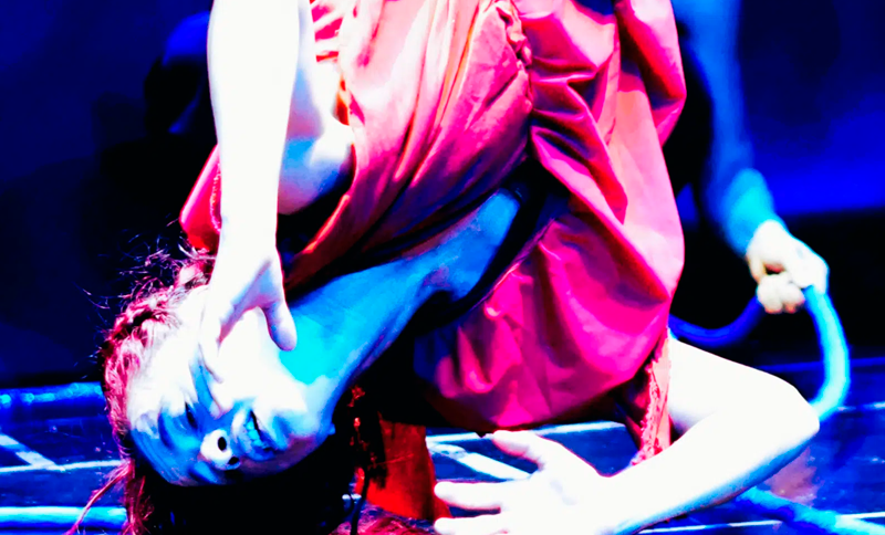 Umbilical -Teatro Bernardo Romero Lozano