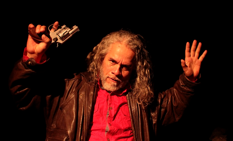 Un Ángel - Teatro Ditirambo Galerías           