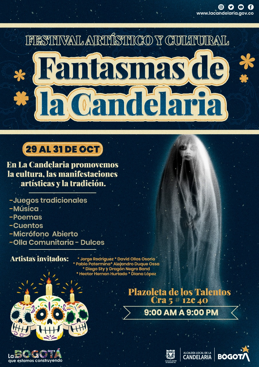 Pieza de invitación del evento. Cuenta con un fondo azul estrellado y en el costado derecho-inferior con a imagen de un fantasma mientras que, en la parte inferior-izquierda cuenta con tres catrinas con velas. Los demás espacios de la pieza cuentan con información sobre el evento.