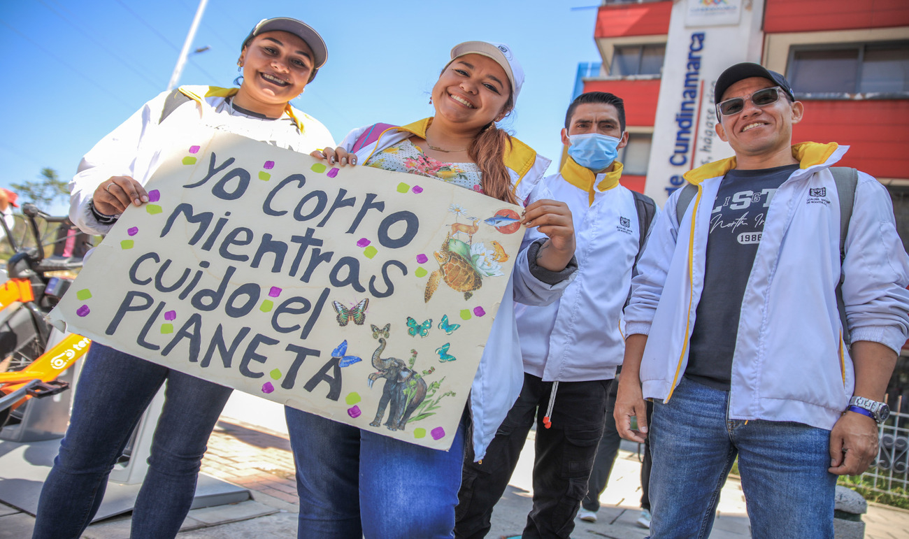 Personas posando