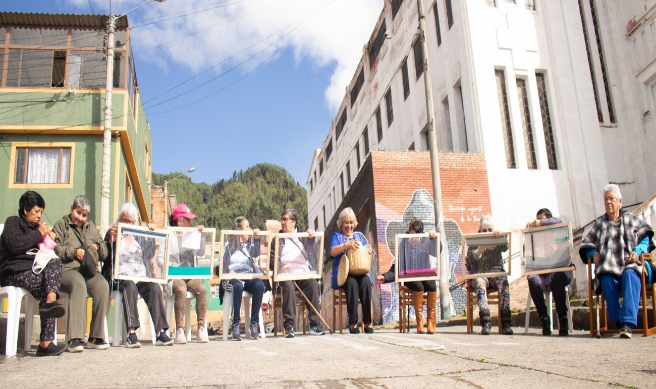 Personas reunidas