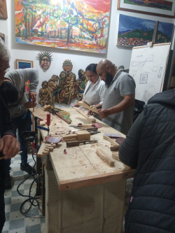 Talleres de de grabado en madera gracias a estímulo de Es Cultura Local.
