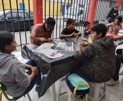 Taller en Biblioteca Comunitaria Palestina
