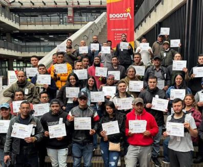 personas en foto