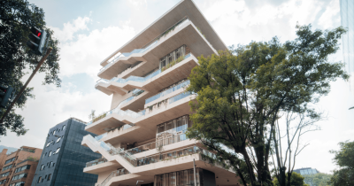 Fotografía del edificio del Centro Felicidad Chapinero