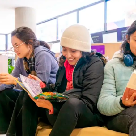 Solicita libros en préstamo de manera gratuita en BibloRed