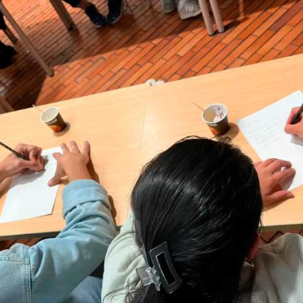 Café Literario: un encuentro para leer, conversar y descubrir