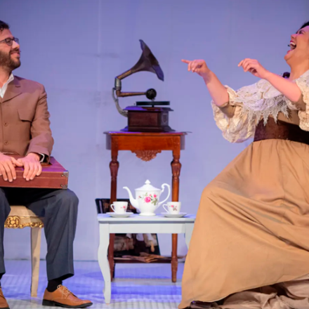 Obra de teatro 'La peor cantante del siglo'      