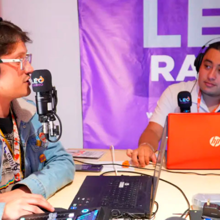 Escucha Exploradores literarios en LEO Radio