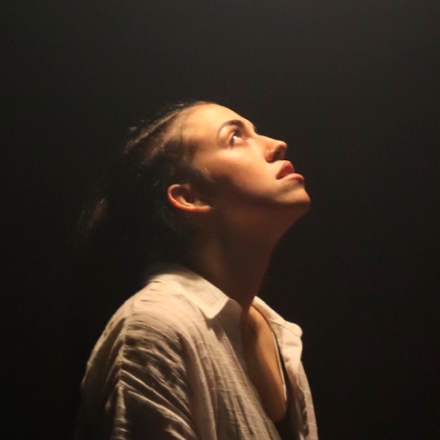 Presentación de la obra de teatro: INSTANTES