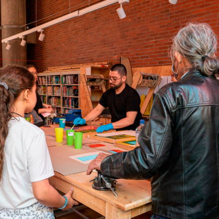 ¡La Sala LabCo llega a la Biblioteca Pública Julio Mario Santo Domingo! 