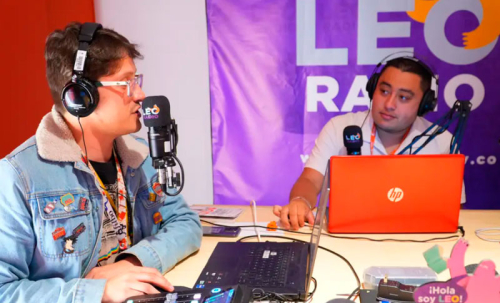 Escucha Exploradores literarios en LEO Radio