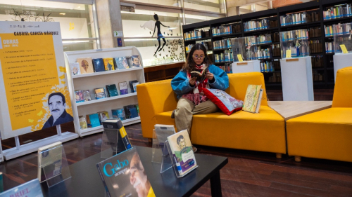 persona leyendo