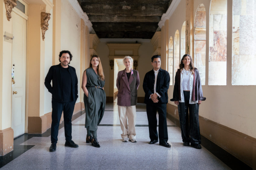 De izquierda a derecha: Juan Ricardo Rincón Gaviria (Director), María Paula Bastidas (Curadora asociada), Magalí Arriola (Curadora jefe), José Esparza Chong Cuy (Curador jefe), Juliana Steiner Fraser (Curadora asociada).  Foto por Andrea Gamboa Betancourth. Cortesía de la Secretaría de Cultura, Recreación y Deportes de Bogotá, Colombia.
