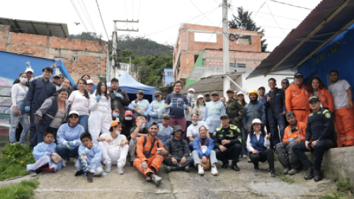 personas reunidas