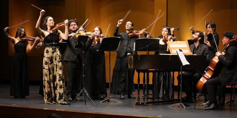 violinistas en escena