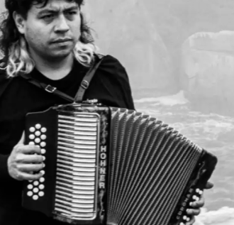 El Conjunto Media Luna llega al Teatro El Parque con su poder musical  