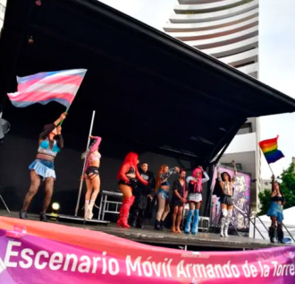 Celebre la diversidad con el Tríptico Queer