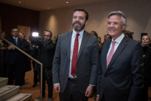 Alcalde Mayor Carlos Fernando Galán y Ramiro Osorio en Teatro Mayor Julio Mario Santodomingo