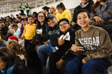 Familia en el estadio
